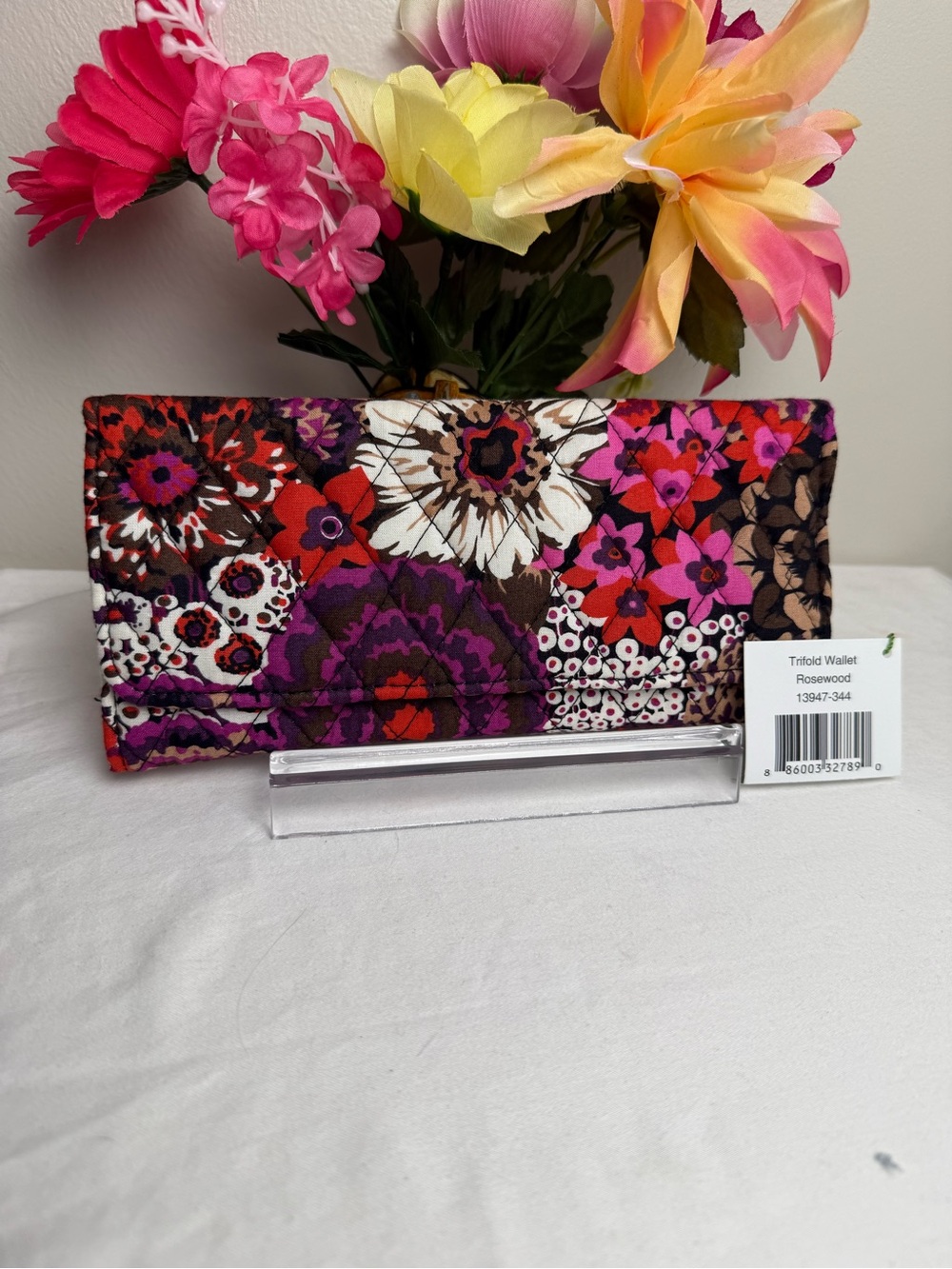 NWT Vera Bradley Rosewood Trifold Wallet Retired pattern